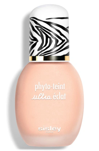 Shop Sisley Paris Phyto-teint Ultra Éclat Oil-free Foundation In 00n Pearl