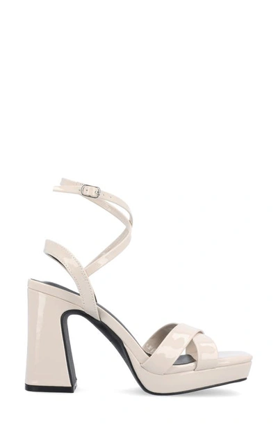 Journee Collection Tru Comfort Foam Zorana Strappy Platform Sandal In Bone