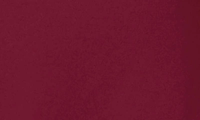 Dress The Population Sloane Sleeveless Sheath Dress In Burgundy
