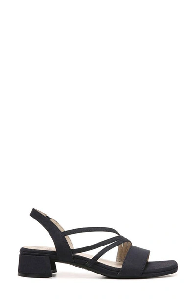 Lifestride Joy Strappy Sandal In Lux Navy