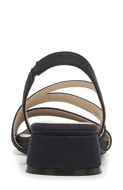 Lifestride Joy Strappy Sandal In Lux Navy
