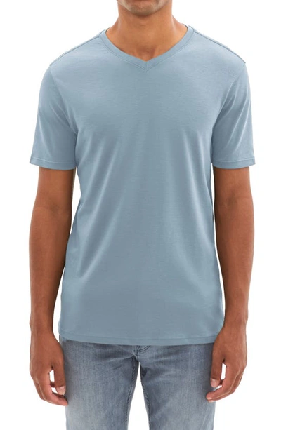 Shop Robert Barakett Georgia Regular Fit V-neck T-shirt In Dover Blue