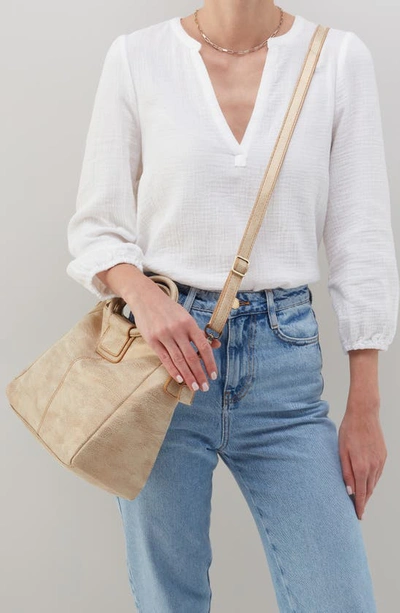 Hobo Sheila Medium Satchel In Gold Leaf