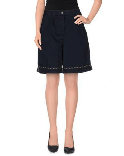 Shop Aquascutum Bermudas In Dark Blue