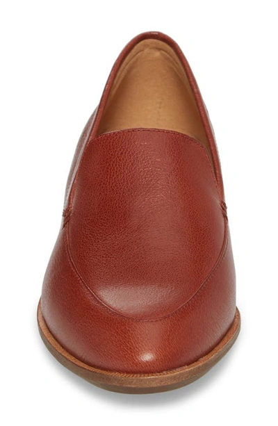 Shop Madewell The Frances Loafer In Burnished Mahogany Leather