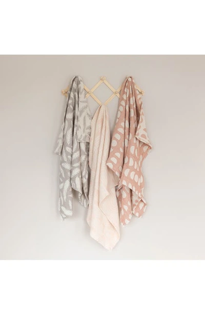 Crane Baby Jacquard Cotton Blanket In Pink