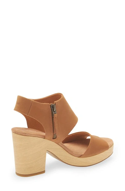 Toms Block Heel Sandal In Brown