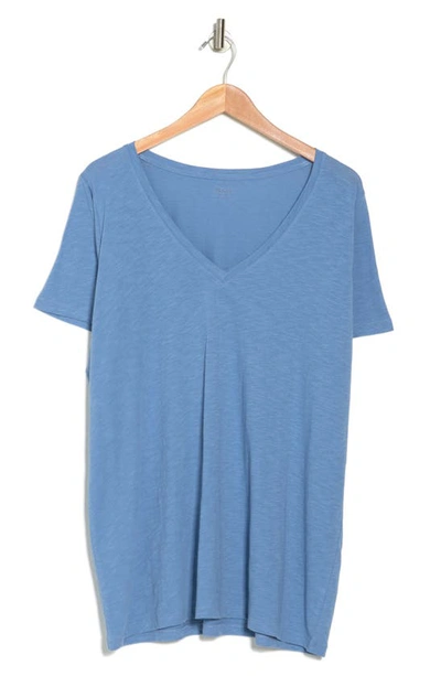 Shop Madewell V-neck Short Sleeve T-shirt In Tranquil Ocean