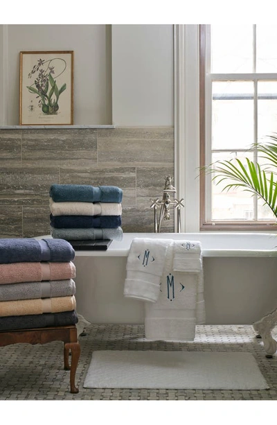 Matouk Lotus Bath Towel In Charcoal