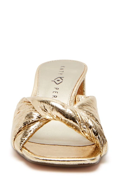 Katy Perry The Tooliped Twisted Sandal In Gold
