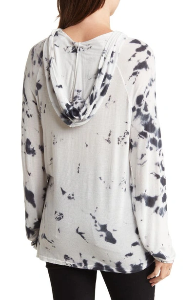 Go Couture Dolman Pullover Sweatshirt In White Print 1