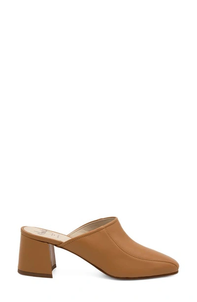 Amalfi By Rangoni Silene Mule In Carmello Parmasoft