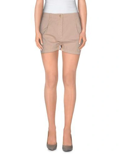 Shop Atos Lombardini Shorts In Light Pink