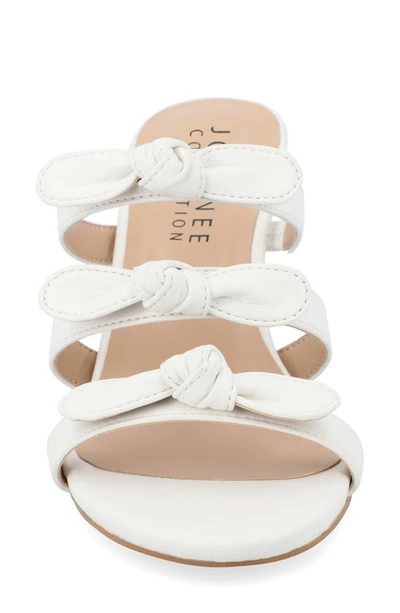 Journee Collection Kristina Womens Round Open Toe Kitten Heel Pumps In White