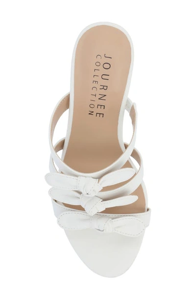 Journee Collection Kristina Womens Round Open Toe Kitten Heel Pumps In White