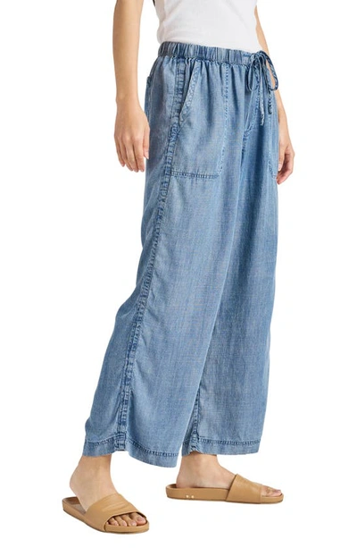 Shop Splendid Angie Tie Waist Chambray Pants In Indigo