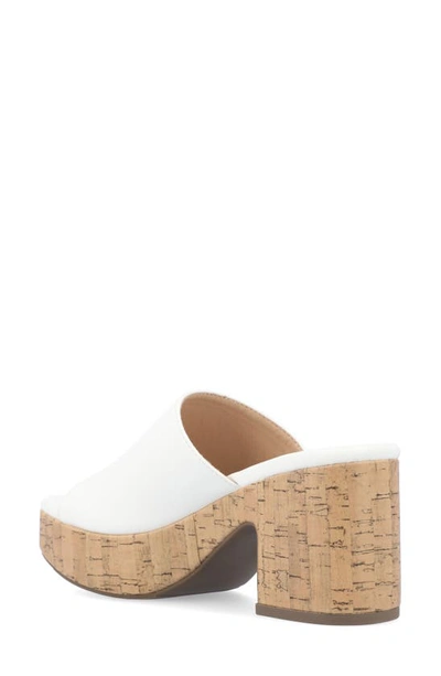 Journee Collection Tru Comfort Astter Platform Sandal In White