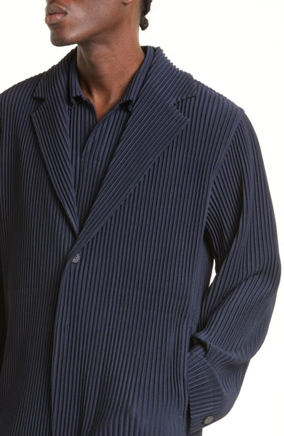 Shop Issey Miyake Pleated Sport Coat In 75-navy