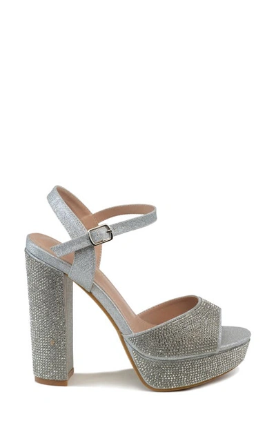 Touch Ups Lynx Water Resistant Platform Sandal In Silver