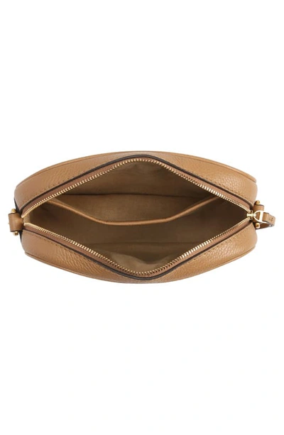 Shop Tory Burch Mcgraw Leather Camera Bag In Tiramisu