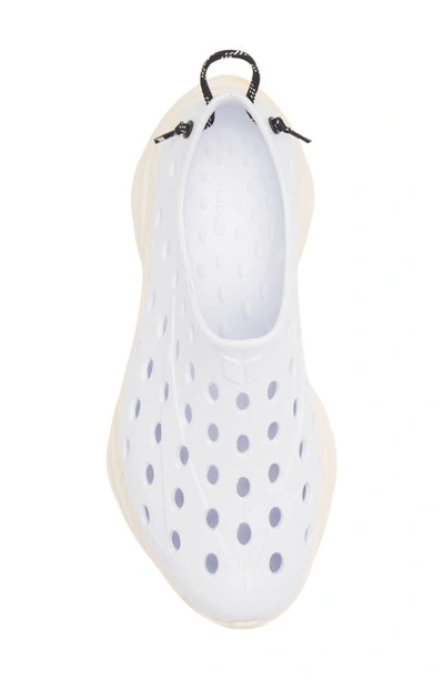 Kane Revive Shoe In White/cream
