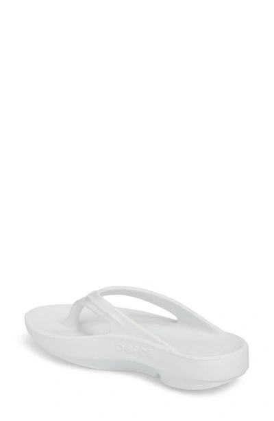 Oofos Oolala Sandal In White