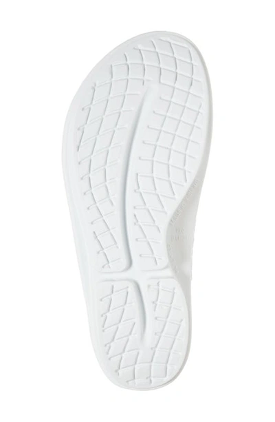 Oofos Oolala Sandal In White
