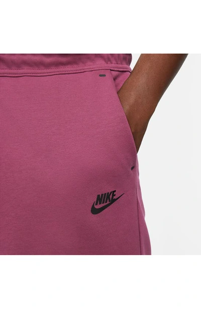 Shop Nike Sportswear Tech Fleece Shorts In Rosewood/ Black