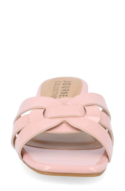 Journee Collection Journee Womens Arrina Wide Width Flat Sandals In Blush