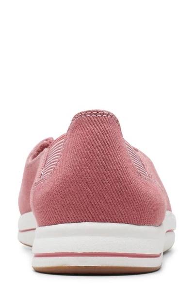Clarks Breeze Skip Slip-on Sneaker In Dusty Rose