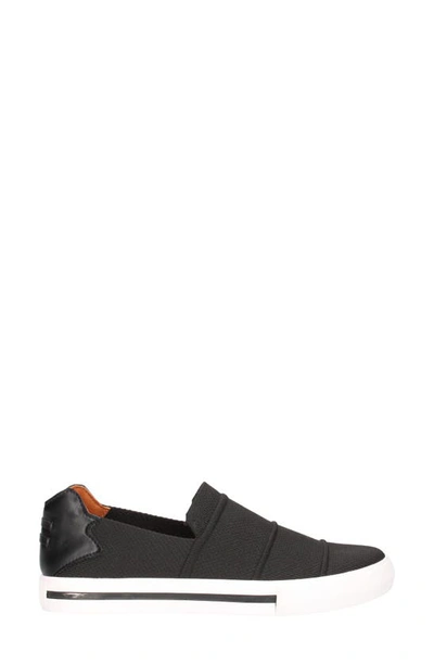 L'amour Des Pieds Kahan Slip-on Shoe In Black