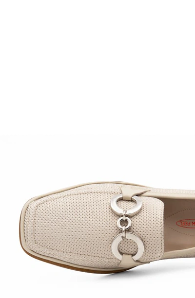 Amalfi By Rangoni Gigiliola Loafer In Sabbia Honey