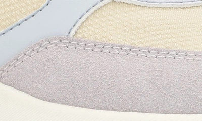 Tommy Hilfiger Zidya Sneaker In Medium Natural 101