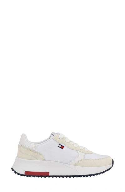Tommy Hilfiger Zidya Sneaker In White 140