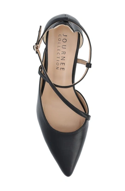 Journee Collection Journee Womens Galvinn Crisscross Strap Pointed Toe Pumps In Black