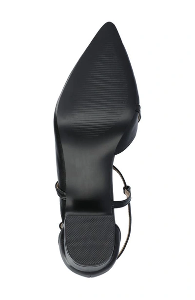 Journee Collection Journee Womens Galvinn Crisscross Strap Pointed Toe Pumps In Black
