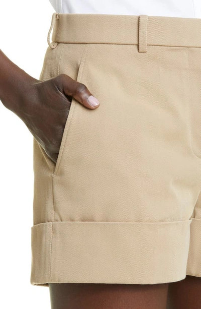 Thom Browne Piece Dyed Cotton Gabardine Sack Shorts In Khaki