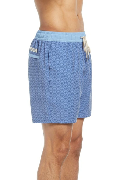 Fair Harbor Men's Bayberry Microwaves 7'' Swim Shorts In Blue Waves