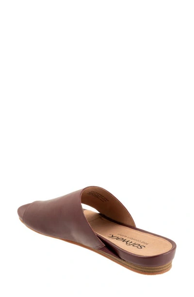 Softwalk Corsica Slide Sandal In Mahogany