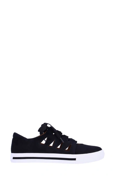 L'amour Des Pieds Kanav Sneaker In Black