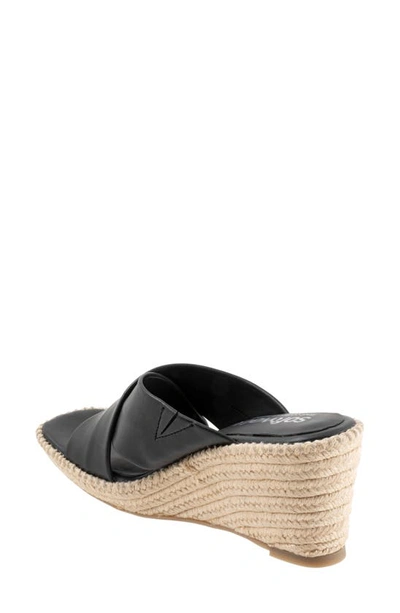 Softwalk Hastings Espadrille Platform Wedge Slide Sandal In Black