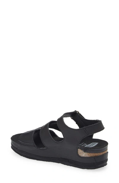 On Foot 201 Slingback Platform Sandal In Negre Black