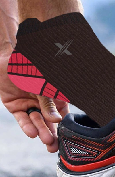 Extreme Fit Training & Performance Ankle Cut Socks In Black