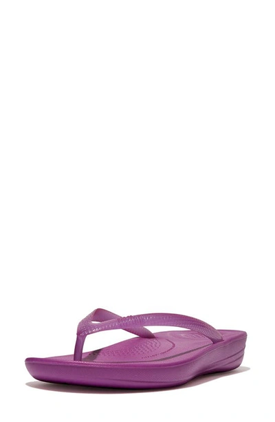 Shop Fitflop Iqushion Flip Flop In Miami Violet