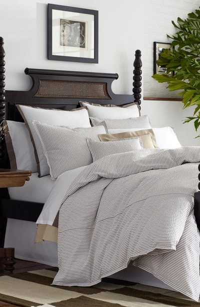 Matouk Matteo Coverlet In Bark