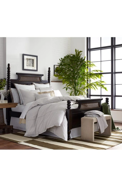 Matouk Matteo Coverlet In Bark