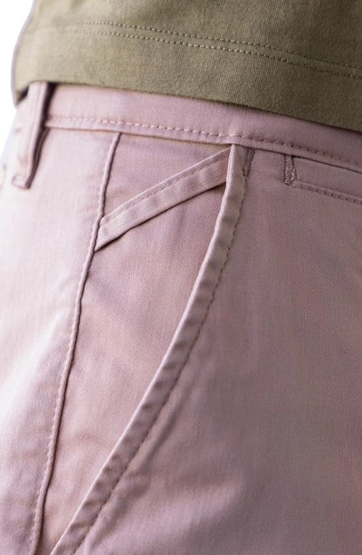 Devil-dog Dungarees 9-inch Performance Stretch Chino Shorts In Dusty Mauve