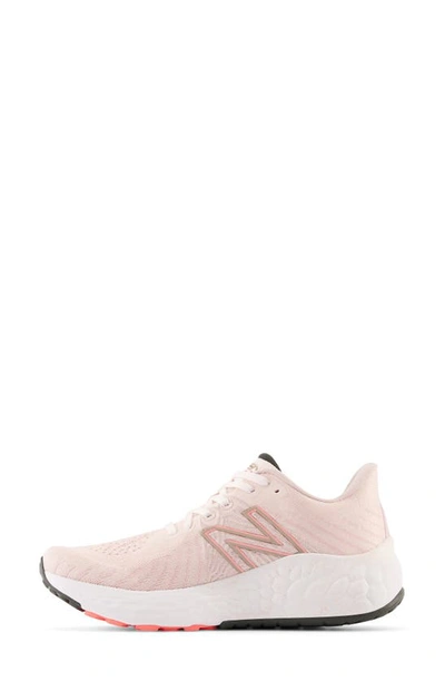 New Balance Fresh Foam X Vongo V5 Running Shoe In Washed Pink/ Grapefruit