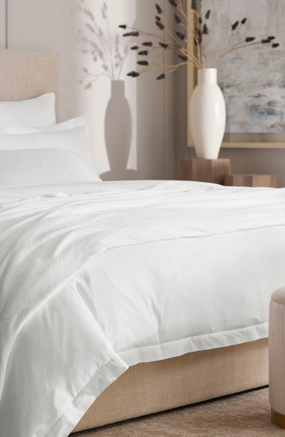 Boll & Branch Woven Organic Cotton Blanket In White