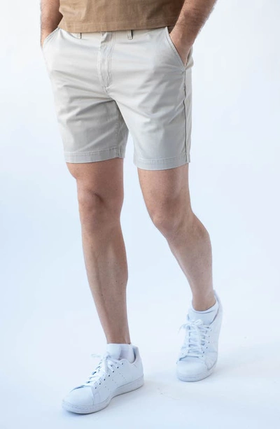Devil-dog Dungarees 7-inch Performance Stretch Chino Shorts In Putty